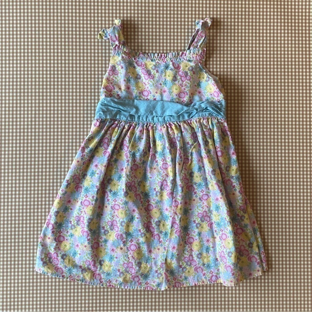 Oshkosh floral sundress. Size 18 months‎